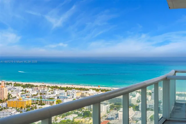 $3,100,000 | 450 Alton Road, Unit PH4104, Miami Beach, FL 33139