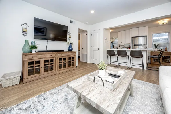 $2,600 | 114 Ethel Circle, Unit 31, Ocean Springs, MS 39564