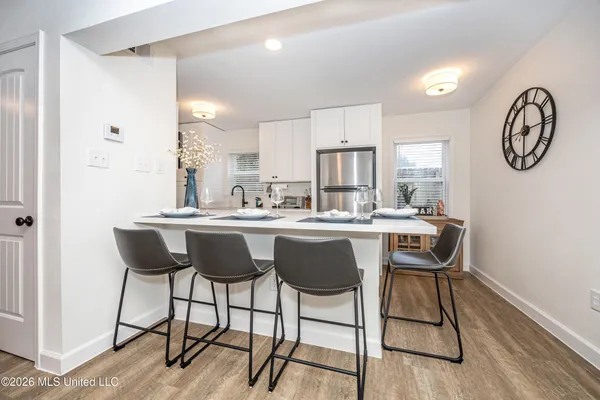 $2,600 | 114 Ethel Circle, Unit 31, Ocean Springs, MS 39564