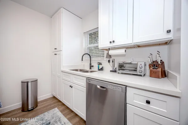 $2,600 | 114 Ethel Circle, Unit 31, Ocean Springs, MS 39564