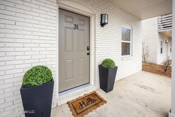 $2,600 | 114 Ethel Circle, Unit 31, Ocean Springs, MS 39564