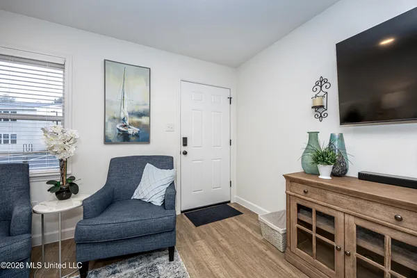 $2,600 | 114 Ethel Circle, Unit 31, Ocean Springs, MS 39564