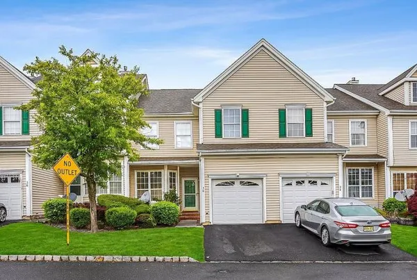 $549,900 | 36 Straton Court, Parlin, NJ 08859
