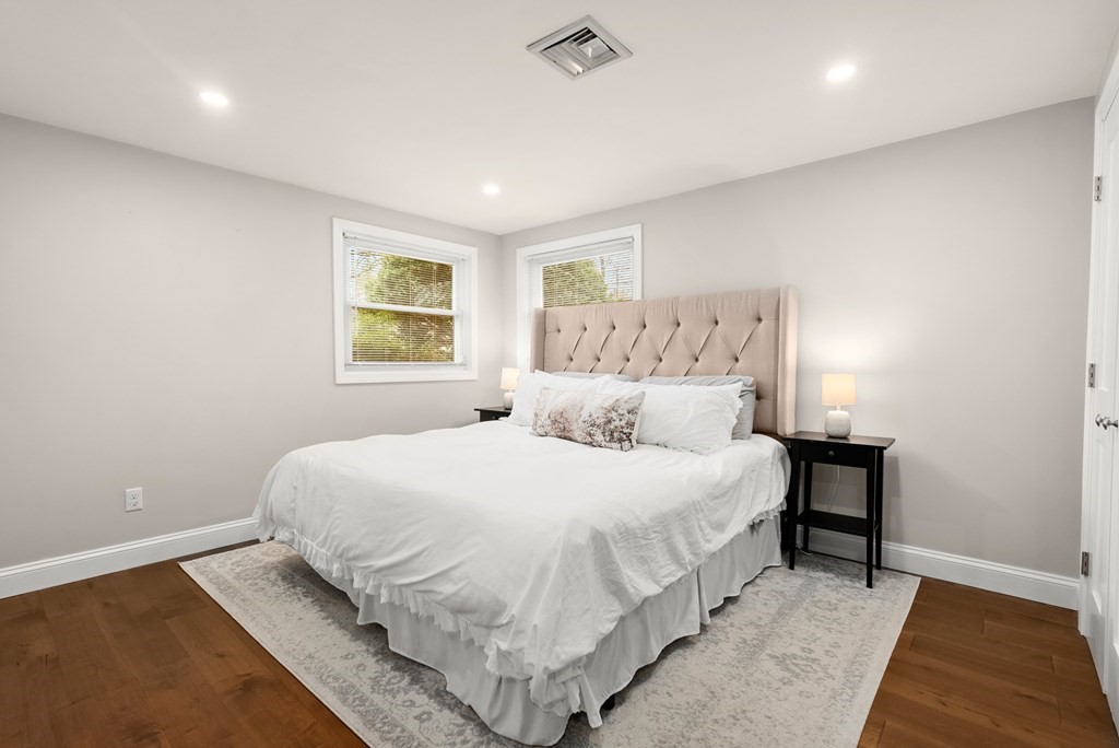 34 Brookdale Road Natick, MA 01760 - Photo 8 of 15 Gallery Image 8