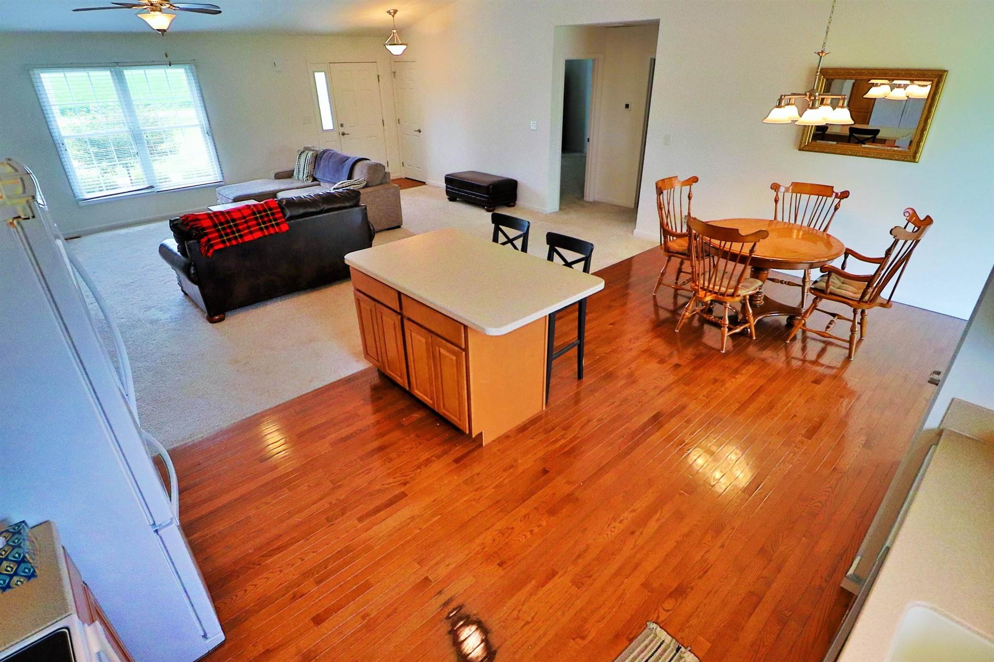 4389 South Freeman Road Monticello, IN 47960 - Photo 5 of 15