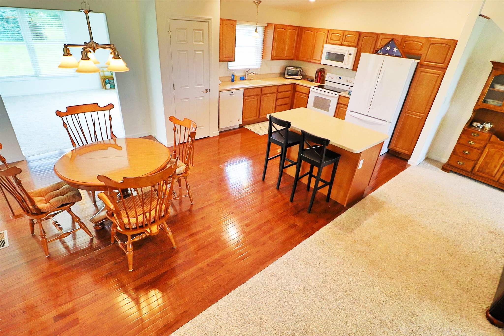 4389 South Freeman Road Monticello, IN 47960 - Photo 6 of 15