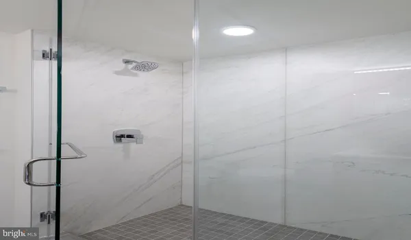 $2,321 | 4710 Elm Street, Unit 0BW1101, Bethesda, MD 20814