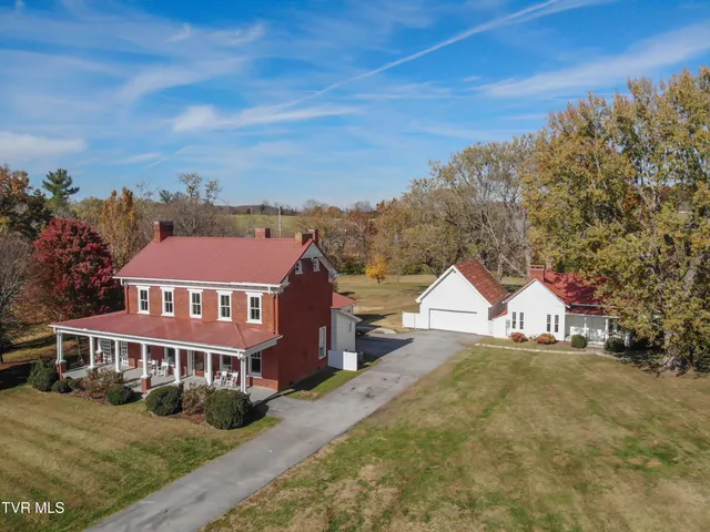 $1,350,000 | 240 Maplehurst Lane, Bluff City, TN 37618