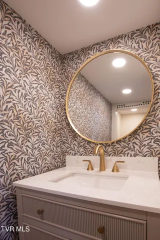 $1,350,000 | 240 Maplehurst Lane, Bluff City, TN 37618