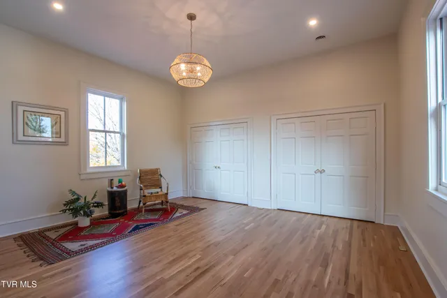 $1,350,000 | 240 Maplehurst Lane, Bluff City, TN 37618