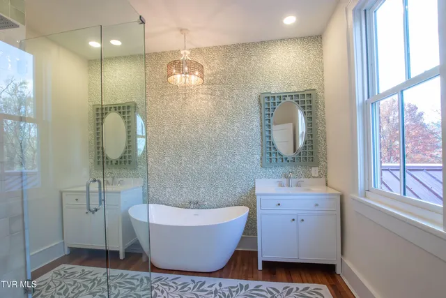 $1,350,000 | 240 Maplehurst Lane, Bluff City, TN 37618