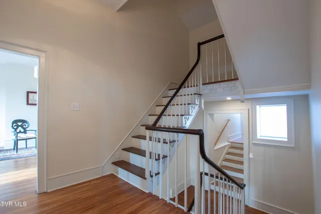 $1,350,000 | 240 Maplehurst Lane, Bluff City, TN 37618