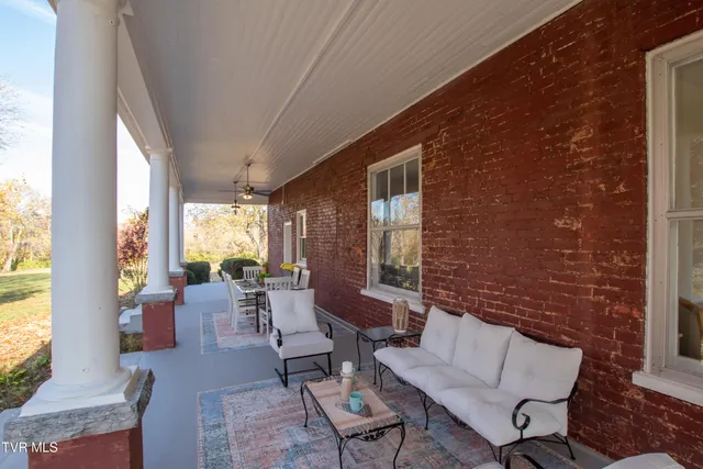 $1,350,000 | 240 Maplehurst Lane, Bluff City, TN 37618