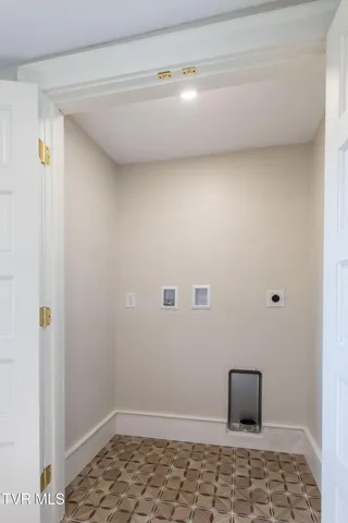 $1,350,000 | 240 Maplehurst Lane, Bluff City, TN 37618