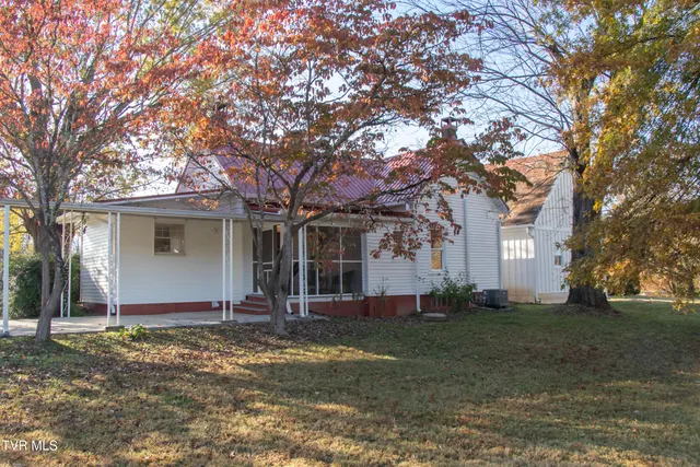 $1,350,000 | 240 Maplehurst Lane, Bluff City, TN 37618