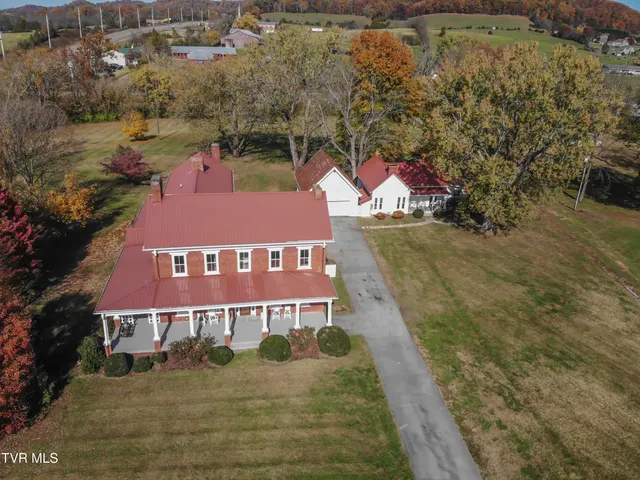 $1,350,000 | 240 Maplehurst Lane, Bluff City, TN 37618