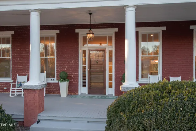 $1,350,000 | 240 Maplehurst Lane, Bluff City, TN 37618