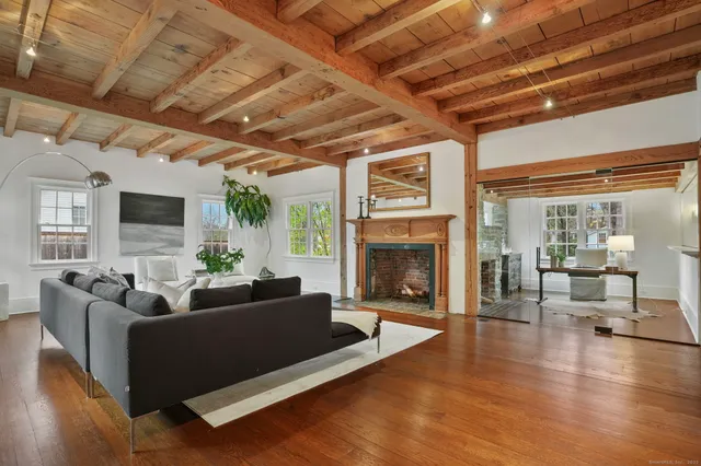 $5,750,000 | 24 Compo Parkway, Westport, CT 06880