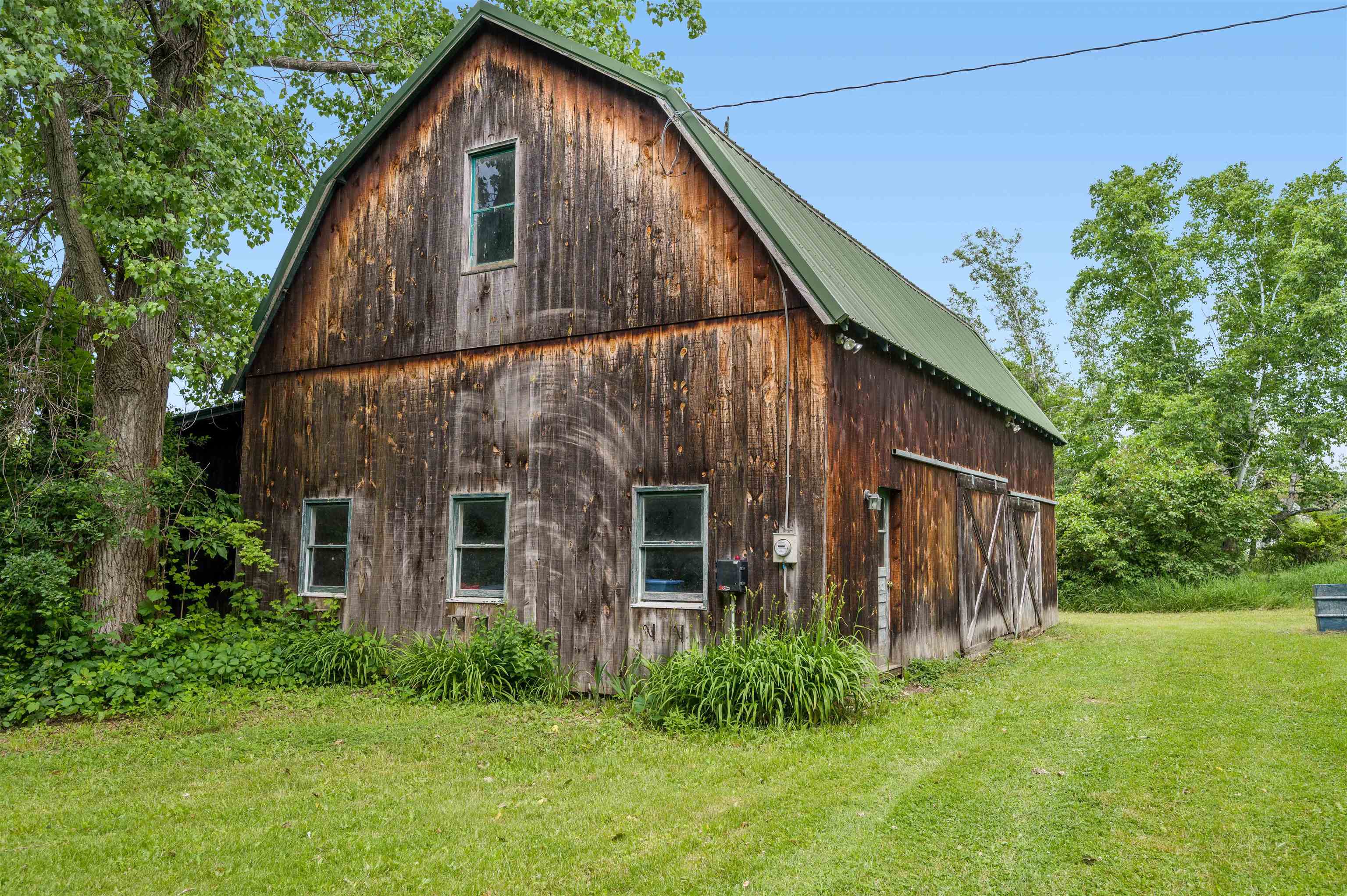 83 Adams School Road Grand Isle, VT 05458 - Photo 4 of 40 Gallery Image 4