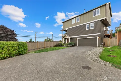 $650,000 | 9308 13th Street Northeast, Lake Stevens, WA 98258