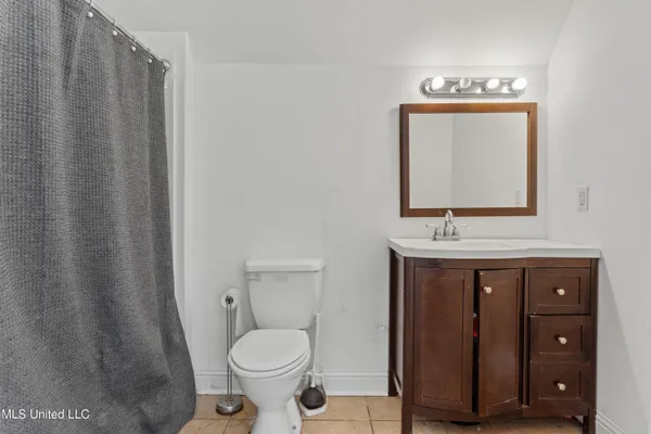 $750,000 | 10120 Road 307, Perkinston, MS 39573