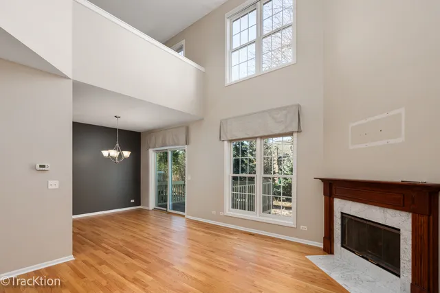 $450,000 | 6314 Fairview Avenue, Downers Grove, IL 60516