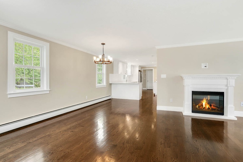 35 Birchmeadow Road Amesbury, MA 01913 - Photo 11 of 29 Gallery Image 11
