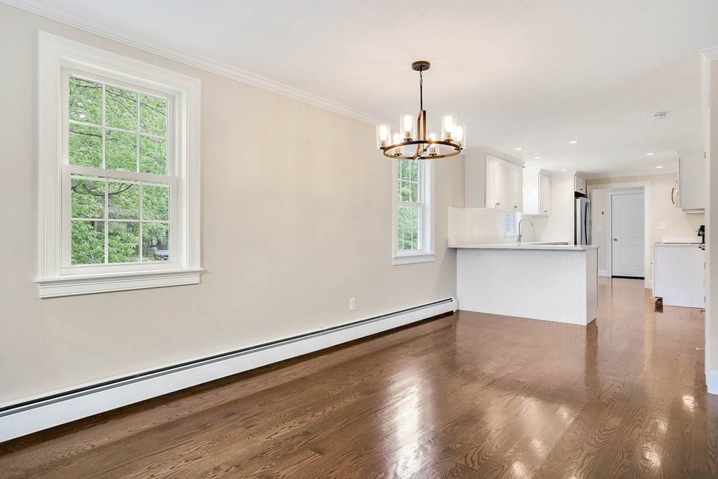 35 Birchmeadow Road Amesbury, MA 01913 - Photo 9 of 29 Gallery Image 9