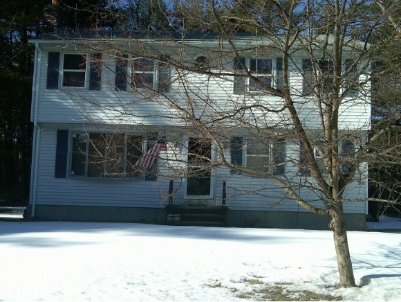 79 Northeast Village Road Concord, NH 03301 - Photo 1 of 1