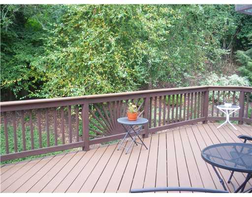 610 Hancock Court McKees Rocks, PA 15136 - Photo 17 of 18 Patio/Deck.