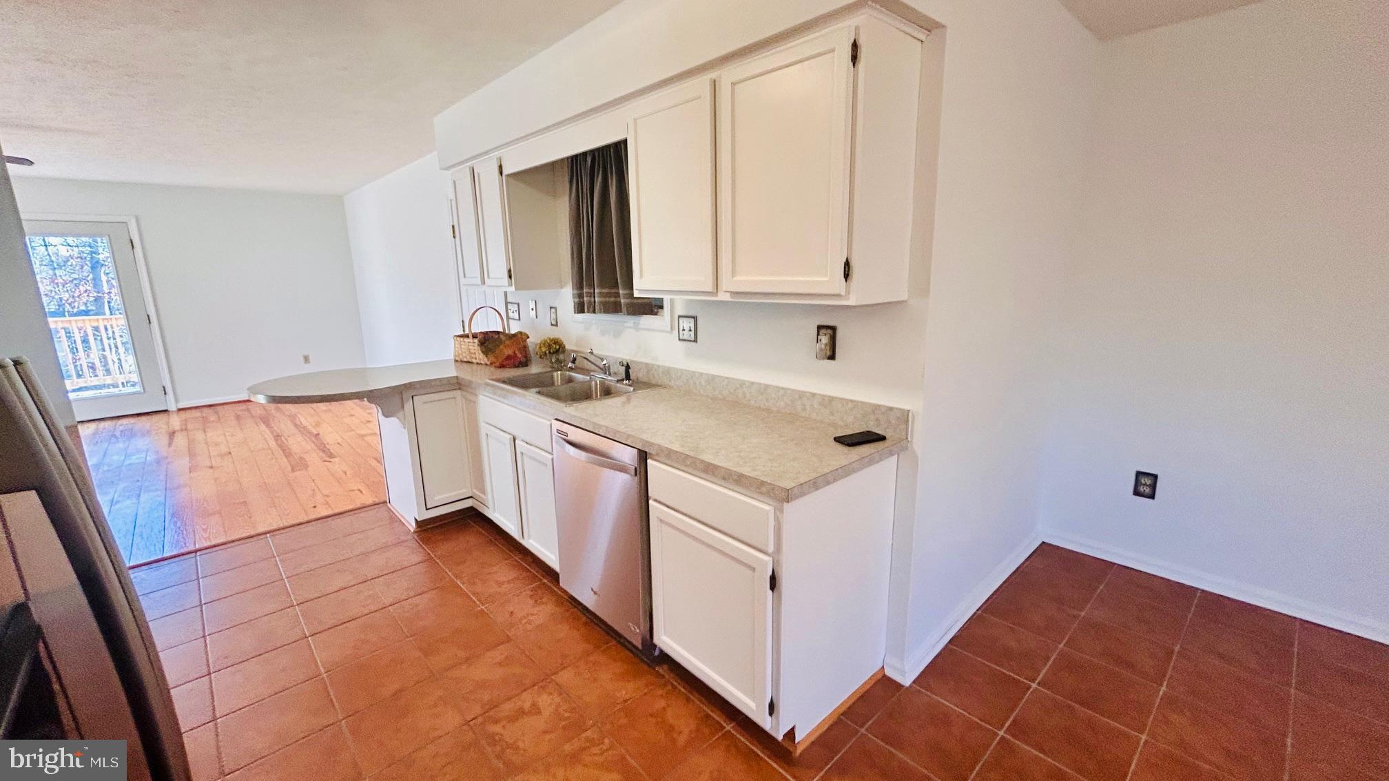 100 Greenbriar Circle Cross Junction, VA 22625 - Photo 13 of 79 a utility room with cabinets washer and dryer