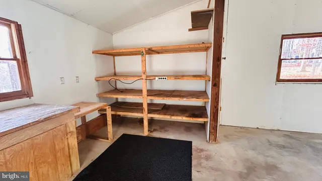 $329,000 | 100 Greenbriar Circle, Cross Junction, VA 22625