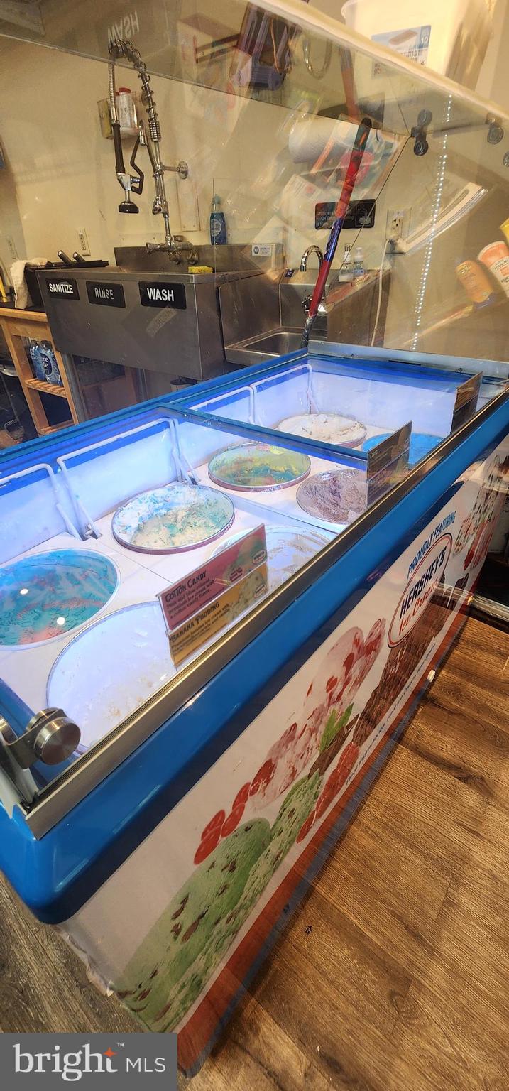 100 Greenbriar Circle Cross Junction, VA 22625 - Photo 71 of 79 a view of wooden floor