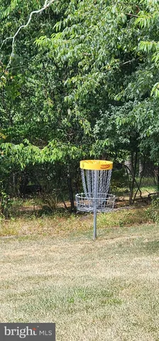 $329,000 | 100 Greenbriar Circle, Cross Junction, VA 22625