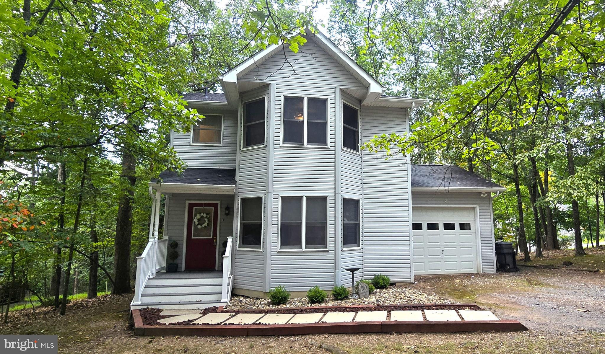 100 Greenbriar Circle Cross Junction, VA 22625 - Photo 79 of 79 a front view of a house with a yard