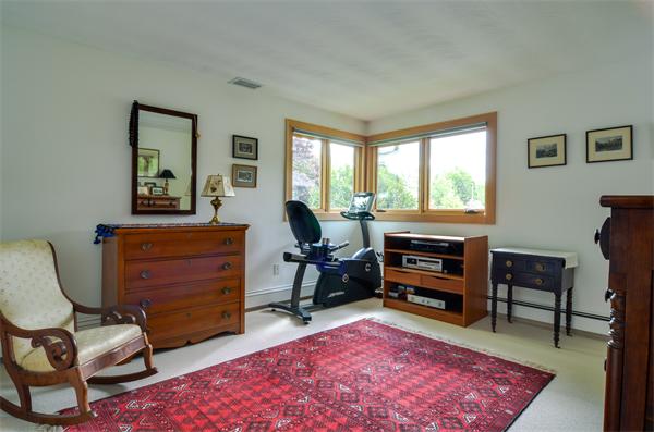 16 Clara Road Framingham, MA 01701 - Photo 15 of 22 Gallery Image 15