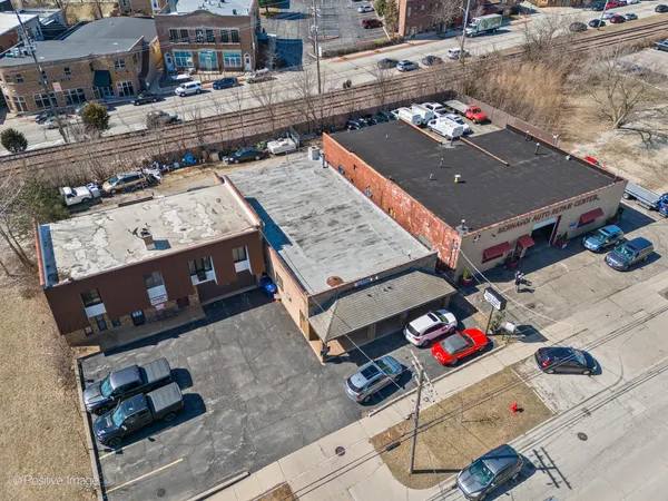 $3,750,000 | 2648-2666 Waukegan Avenue, Highland Park, IL 60035