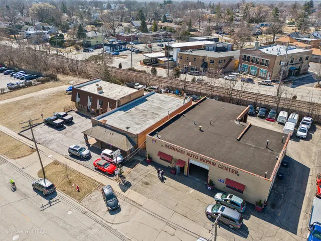 $4,250,000 | 2648-2666 Waukegan Avenue, Highland Park, IL 60035
