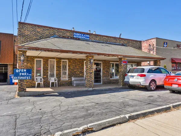 $3,750,000 | 2648-2666 Waukegan Avenue, Highland Park, IL 60035