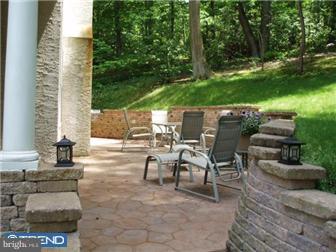 608 Weadley Road Wayne, PA 19087 - Photo 2 of 12