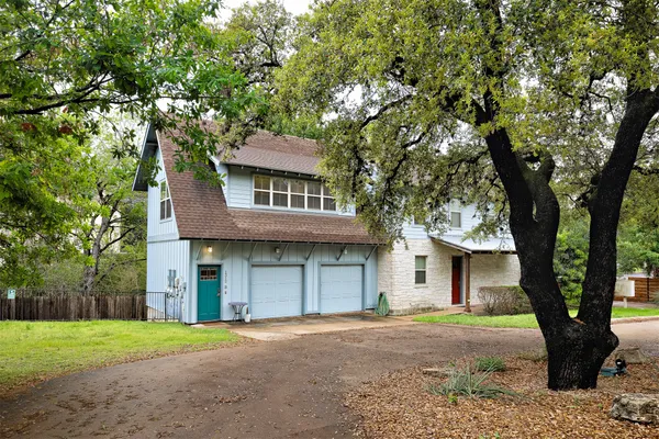 $2,400 | 1312 Woodland Avenue, Unit B, Austin, TX 78704