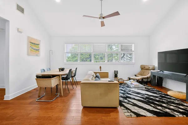 $2,400 | 1312 Woodland Avenue, Unit B, Austin, TX 78704