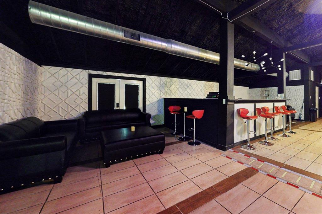 1206 South Clark Road Duncanville, TX 75137 - Photo 33 of 38 a view of street with sitting area