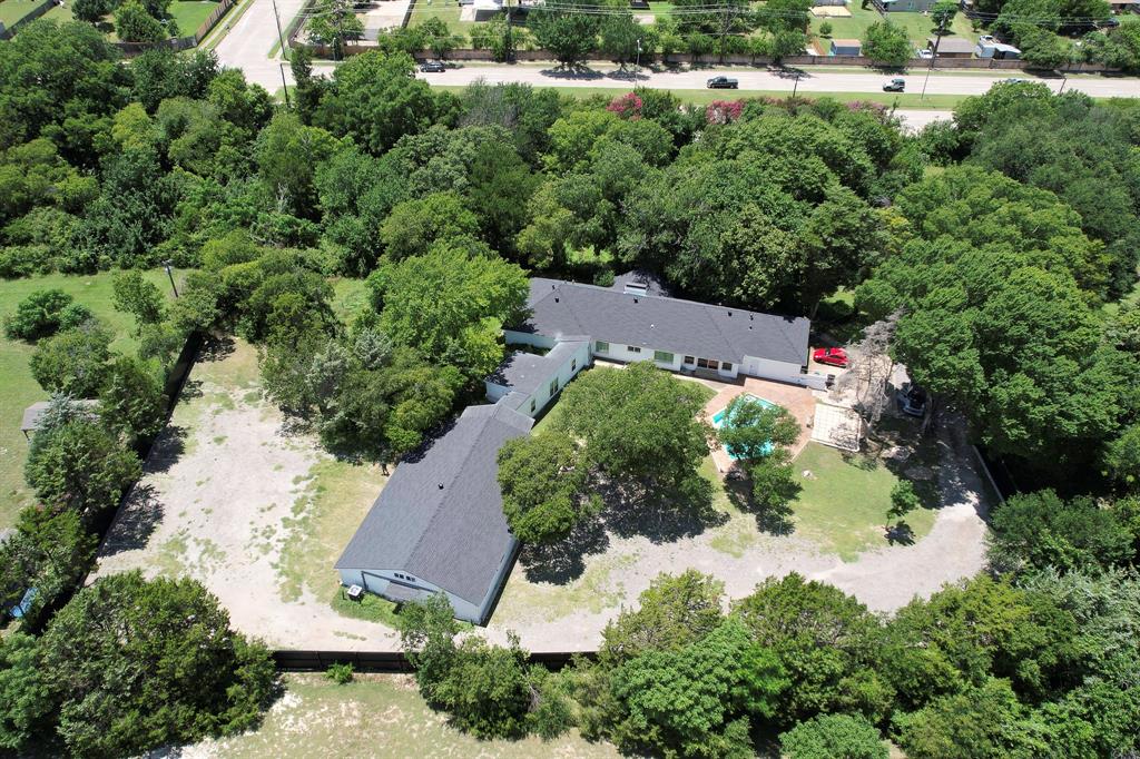 1206 South Clark Road Duncanville, TX 75137 - Photo 7 of 38 an aerial view of a house with yard