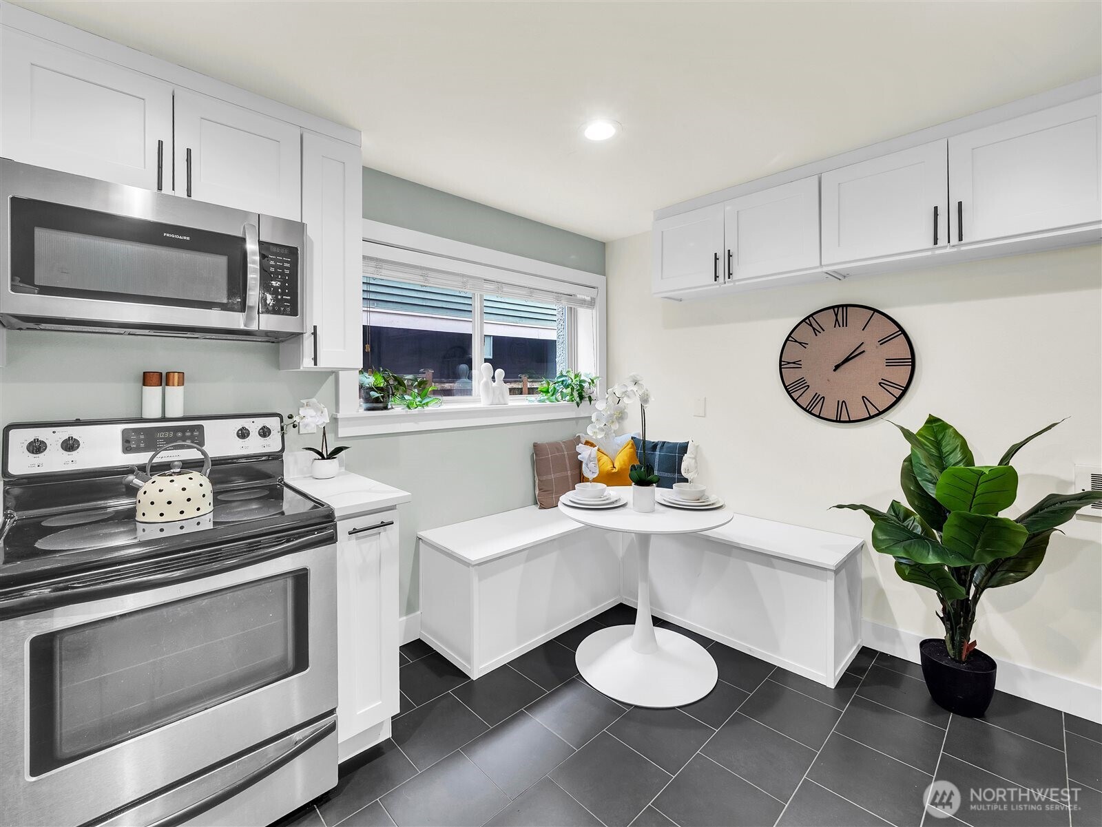 1430 Northwest 59th Street, Unit 101 Seattle, WA 98107 - Photo 9 of 32