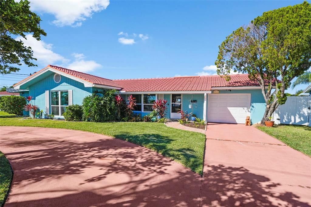 3711 Floramar Terrace New Port Richey, FL 34652 - Photo 2 of 84