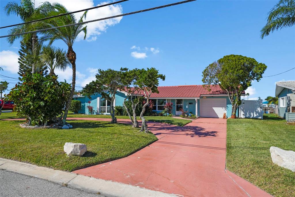 3711 Floramar Terrace New Port Richey, FL 34652 - Photo 39 of 84