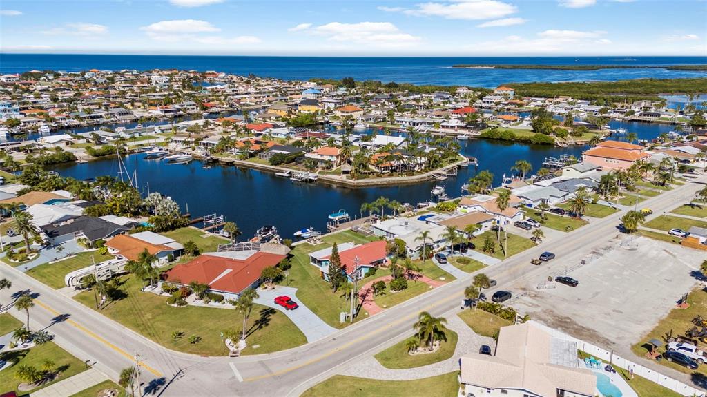 3711 Floramar Terrace New Port Richey, FL 34652 - Photo 77 of 84