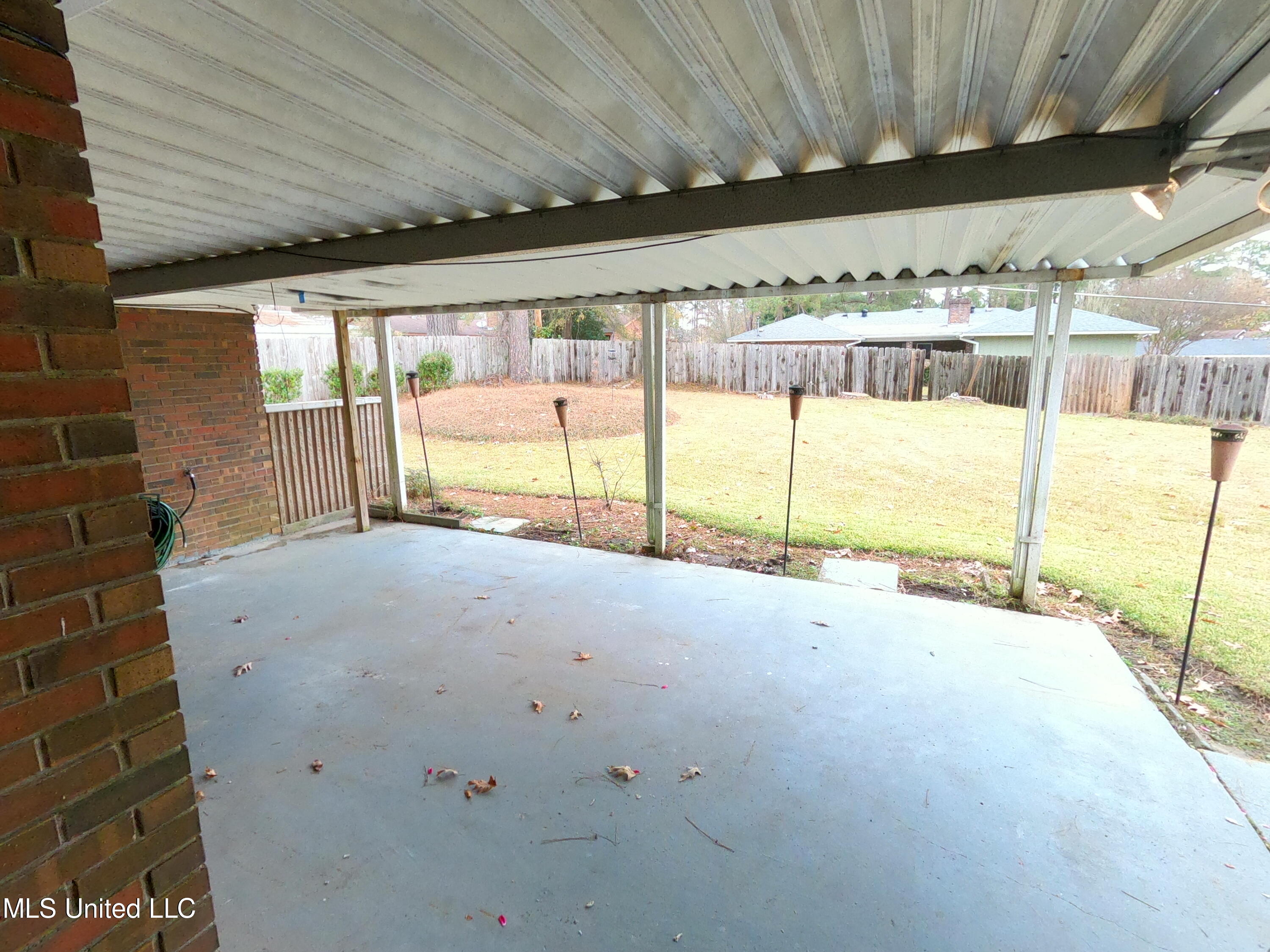 6126 Woodhaven Road Jackson, MS 39206 - Photo 20 of 26 GOPR1201