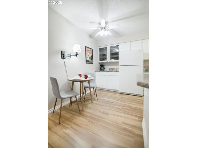 $184,900 | 2005 Tibbetts Drive, Unit 203, Longview, WA 98632